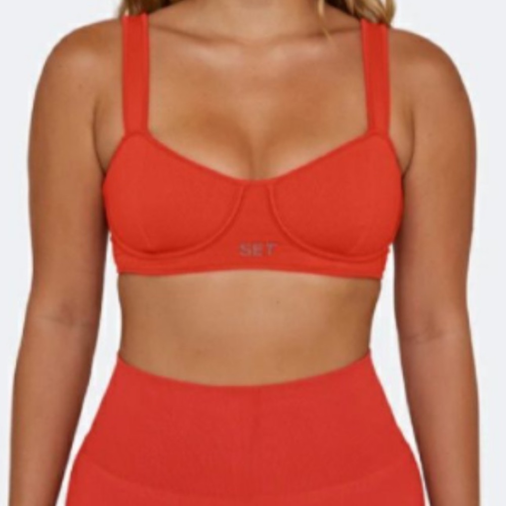 SET ACTIVE Contour Bra